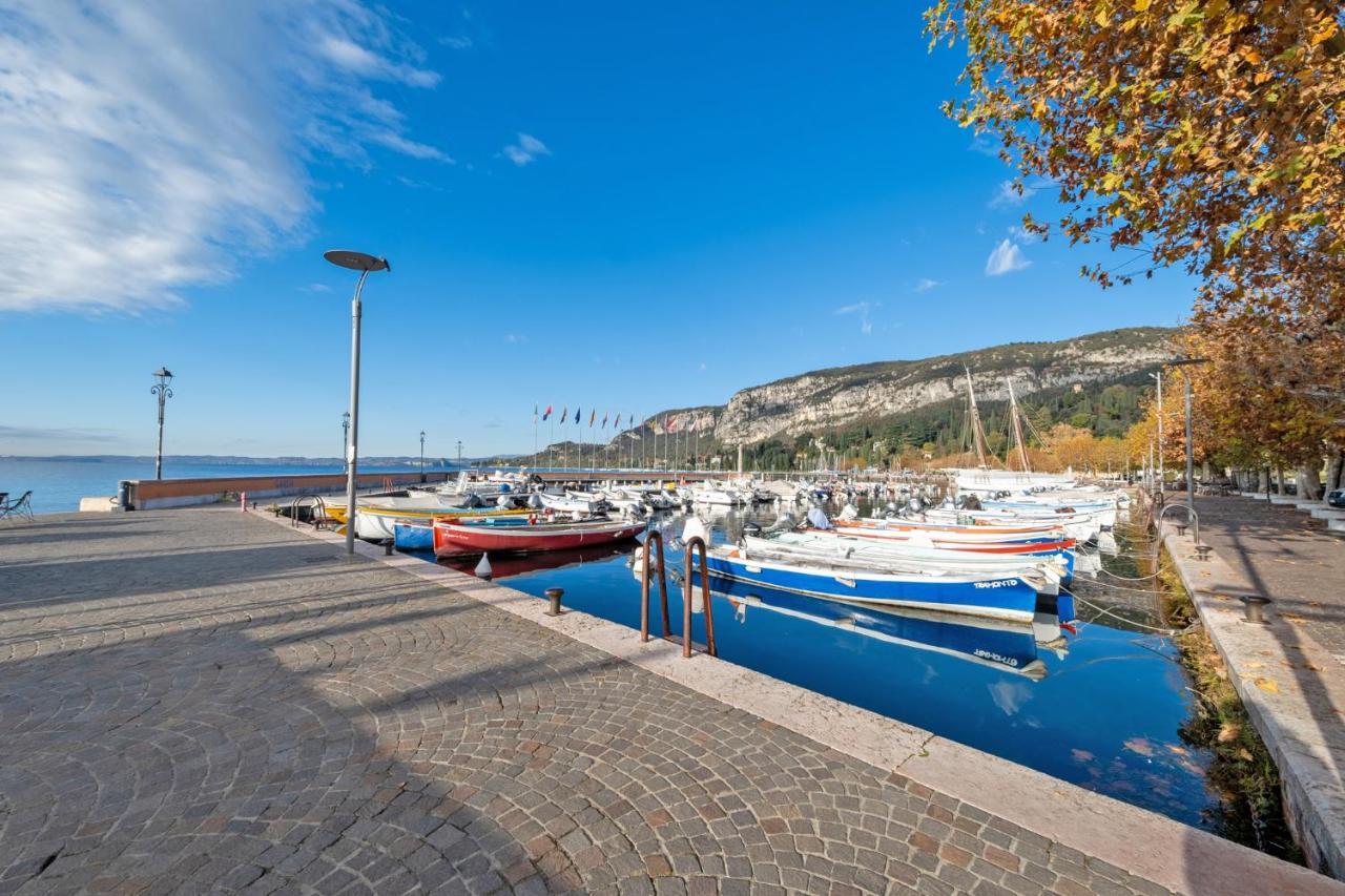 Apartmentsgarda - Baia Del Garda 5 Esterno foto